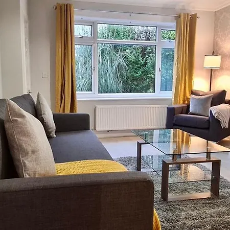 ✪ Spacious Luxury 2-bed W/ Parking & Garden * 利兹