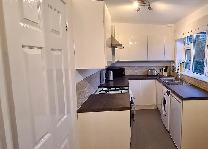 ✪ Spacious Luxury 2-bed W/ Parking & Garden Διαμέρισμα Λιντς