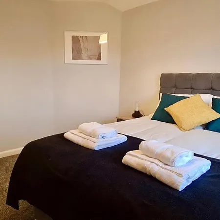✪ Spacious Luxury 2-bed W/ Parking & Garden Lägenhet Leeds (West Yorkshire)